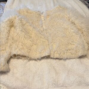 Little girls Ivory jacket size 8!!!!